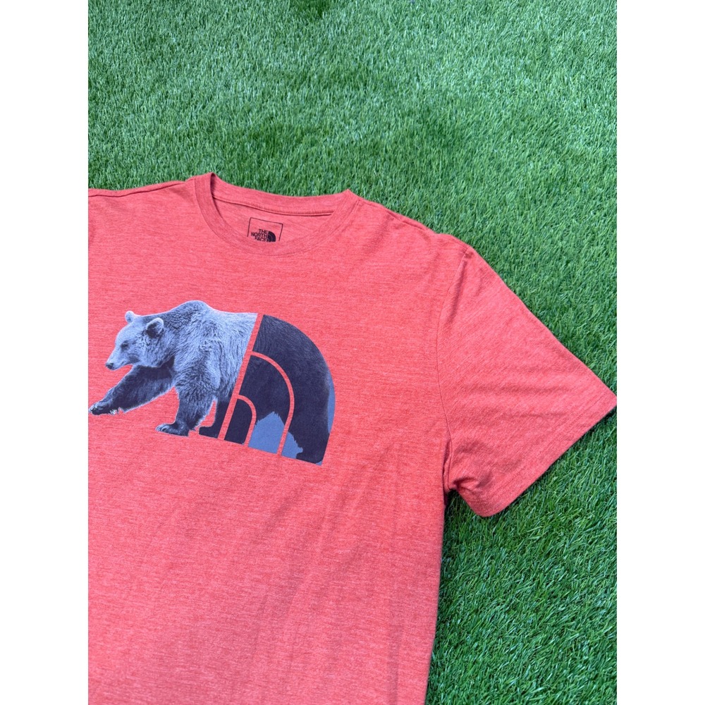 The North Face Mens Grizzly Bear Logo Graphic T-Shirt Red Heather Short Sleeve L
